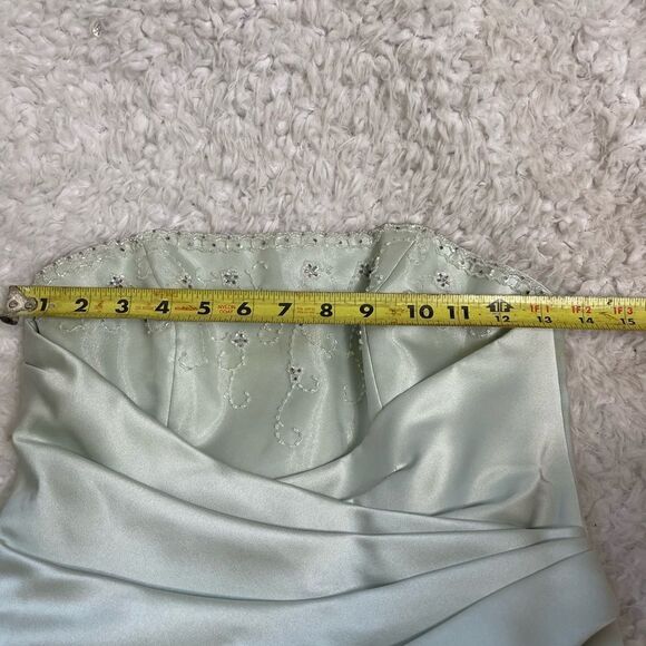 David's Bridal Gown prom Fit Flare A line Floral Beads accent  mint green  SZ2 - Picture 9 of 16